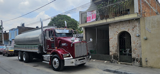 Transporte De Agua Potable | Pipas De Agua El Lolo | Pipas De Agua En Guadalajara